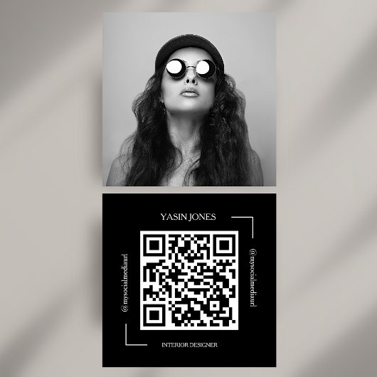 Fettschwarz-weißer QR-Code Soziales Foto Quadratische Visitenkarte