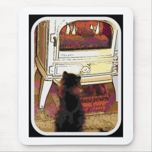 Feuer, das Miezekatze anstarrt Mousepad