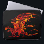 Feuer-Drache Laptopschutzhülle<br><div class="desc">Ein Bild eines Drachen mit einem brennenden Muster.</div>