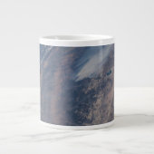 Feuer im Yosemite National Park & Stanislaus Fores Jumbo-Tasse (Vorderseite)