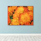 Feuer Orange Chrysanthemas Leinwanddruck (Insitu (Holzboden))
