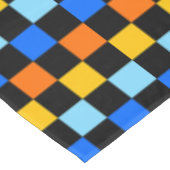 Feuer- und Eis-Schachbrettmuster Tischdecke (Schrägansicht)