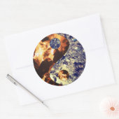 Feuer- und EisYin-Yang-Stickers Runder Aufkleber (Umschlag)