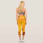 Feuer- und Flammenmuster Capri Leggings (Rückseite)