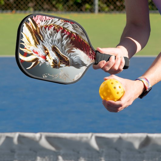 Feueratmende Drache Rot-Weiß- und Goldwaage Pickleball Schläger (InSitu)