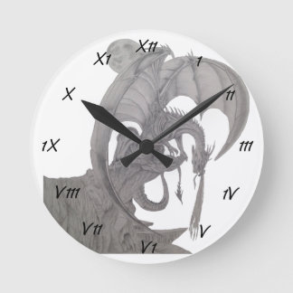 Feueratmender Drache, Runde Wanduhr