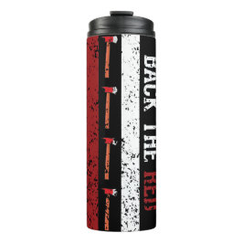 Feuergefechte zerstören die Roten Thermosbecher