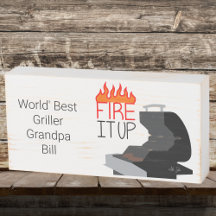 Feuern Sie es in Flammen und Grill Personalisiert