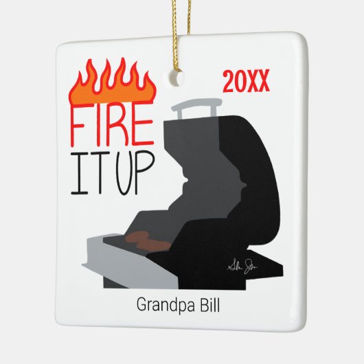 Feuern Sie es in Flammen und Grill Personalisiert Keramikornament (Links)