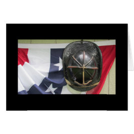 Feuersturzhelm und -flagge