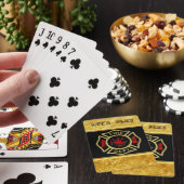 Feuerwehr-Logo Gold und hinteres Abzeichengold Spielkarten (In Situ)