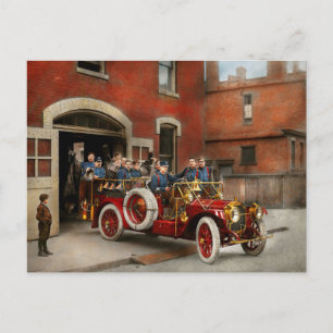 Feuerwehrauto - Das fliegende Geschwader 1911 Postkarte