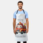 Feuerwehrfahrzeug mit herzengeschmücktem Cartoon Schürze (Getragen)