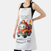 Feuerwehrfahrzeug mit herzengeschmücktem Cartoon Schürze (InSitu)