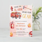 Feuerwehrfahrzeuge Motor 1. Geburtstag Party Einladung (Stehend Vorderseite)