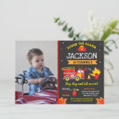 Feuerwehrfeuerwehrbahn Motor Geburtstagsparty Einl Einladung (Stehend Vorderseite)