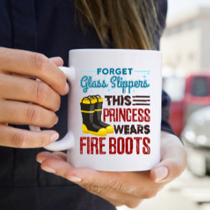 Feuerwehrfrau Diese Prinzessin trägt Feuerstiefel Zweifarbige Tasse