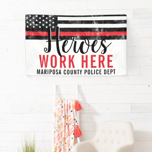 Feuerwehrhelden arbeiten hier Red Line America Fla Banner (Insitu)