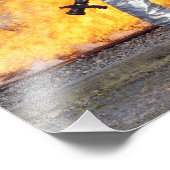 Feuerwehrleute bekämpfen simulierte Feuer Fotodruck (Ecke)