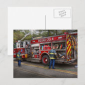 Feuerwehrleute - Der moderne Feuerwehrwagen Postkarte (Vorne/Hinten)