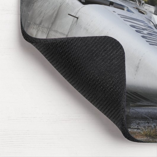 Feuerwehrleute reagieren auf die Szene Mousepad (Ecke)