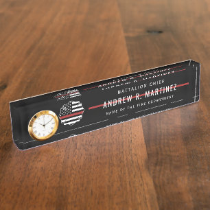 Feuerwehrmann: Feuerwehrleute mit roter Linie Rett Namensplakette