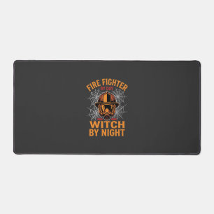 Feuerwehrmann Halloween Hexen Nacht Design Schreibtischunterlage