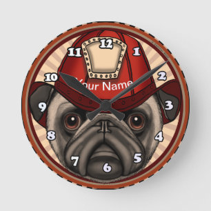 Feuerwehrmann Pug Runde Wanduhr