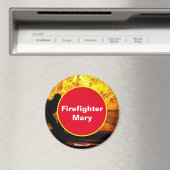 Feuerwehrmänner greifen Feuerwehrfrau Mary Magnet  (In Situ (Geschirrspüler))