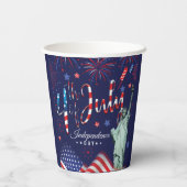 Feuerwerk Amerikanische Unabhängigkeitstag mit der Pappbecher (Rückseite)