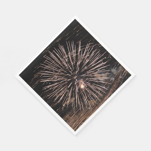 Feuerwerk-Anzeige auf schwarzem Himmel Serviette (Ecke)