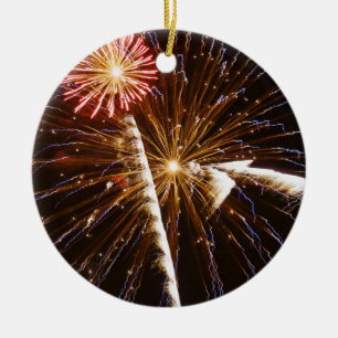 Feuerwerk über dem Savannah River Keramik Ornament
