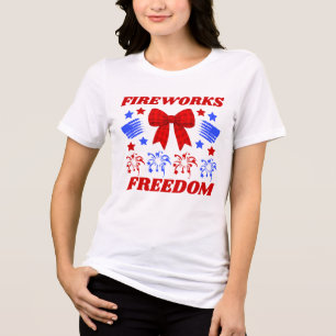 Feuerwerk und Freiheit Rot Gingham-Schleife Tri-Blend Shirt