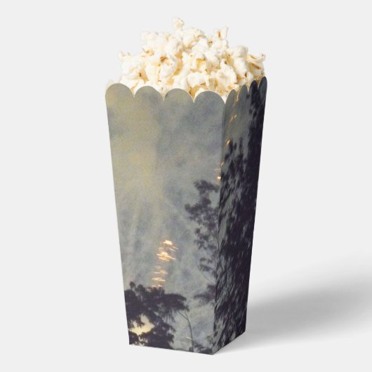 Feuerwerke 19 Popcorn-Boxen Geschenkschachtel (Geplatzt)