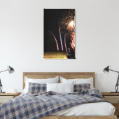 Feuerwerke erhellen das Memorial der Luftstreitkrä Leinwanddruck (Insitu (Schlafzimmer))