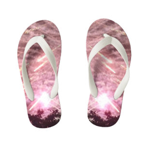 Feuerwerkskörper 17 Kleinkinder-Flip-Flops Kinderbadesandalen
