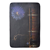 Feuerwerkskörper mit Blitz Badematte (Vorderseite Vertikal)