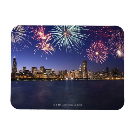 Feuerwerkskörper über der Skyline von Chicago 2 Magnet (Horizontal)