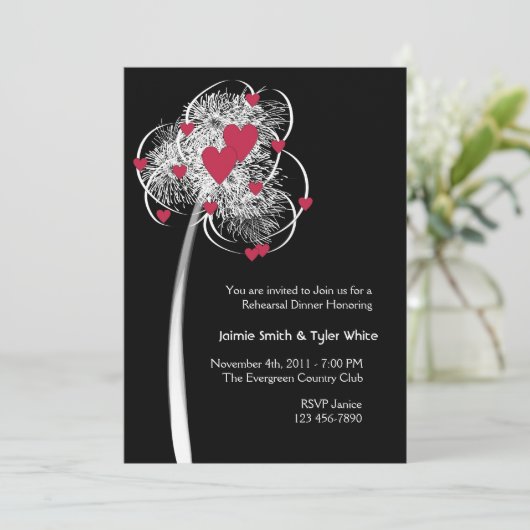 Feuerwerkskörper und Herz Tree Reheasal Abendessen Einladung (Stehend Vorderseite)