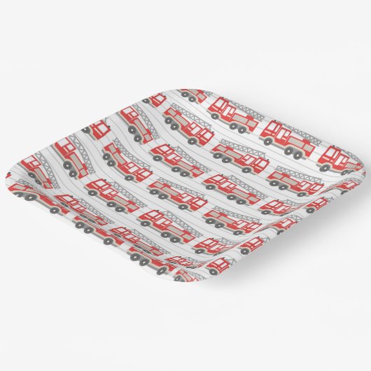 Feuerzug Geburtstag Pappteller (Gewinkelt)