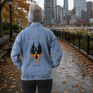 Feuriger Phönix aufsteigende Feuer Vogel schwarze Jeansjacke