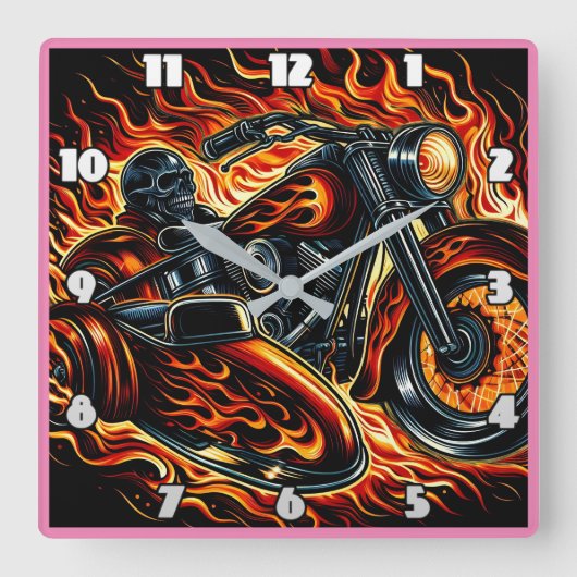 Feuriges Motorrad durch Flammen rasend Quadratische Wanduhr (Vorderseite)