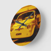 Fiat 500 Abarth. Runde Wanduhr (Winkel)