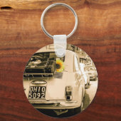Fiat 500 Cinquecento in Italien, Vintage Straßenfa Schlüsselanhänger (Vorderseite)