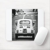 Fiat 500 in Rom, Italien Mousepad (Mit Mouse)