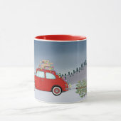 Fiat 500 mit Weihnachtsbaum Tasse Kaffee (Zentrum)