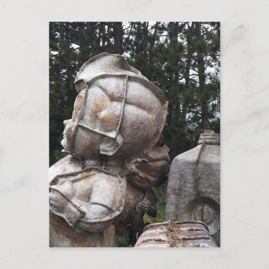 Fiberglas Friedhof Großer Junge und Milchkarton Postkarte (Vorderseite)