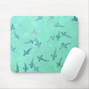 Fidschi-Fische schwimmen in klarem blauem Wasser Mousepad