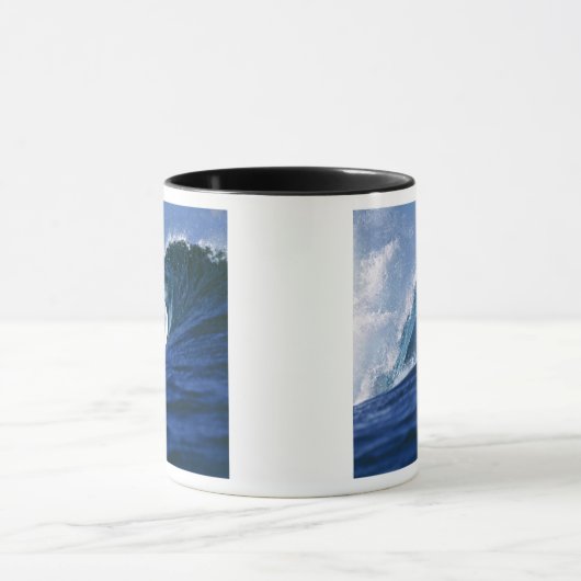 Fidschi-Inseln, Tavarua, Cloudbreak. Eine Welle Tasse (Zentrum)