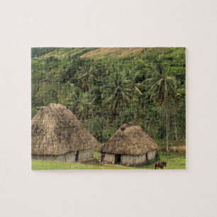 Fidschi, Viti Levu, Navala, traditionelle Bure-Häu Puzzle
